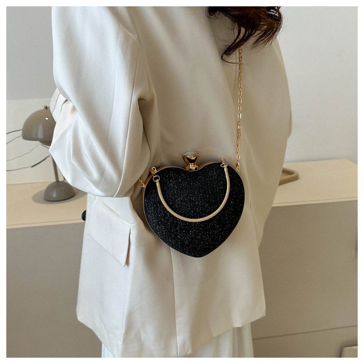 Clutch de Noite Brilhante em Forma de Coração – Mala de Festa com Corrente