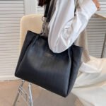 Mala Tote Acolchoada com Corrente – Mala de Ombro Feminina Padrão Losango - Image 5