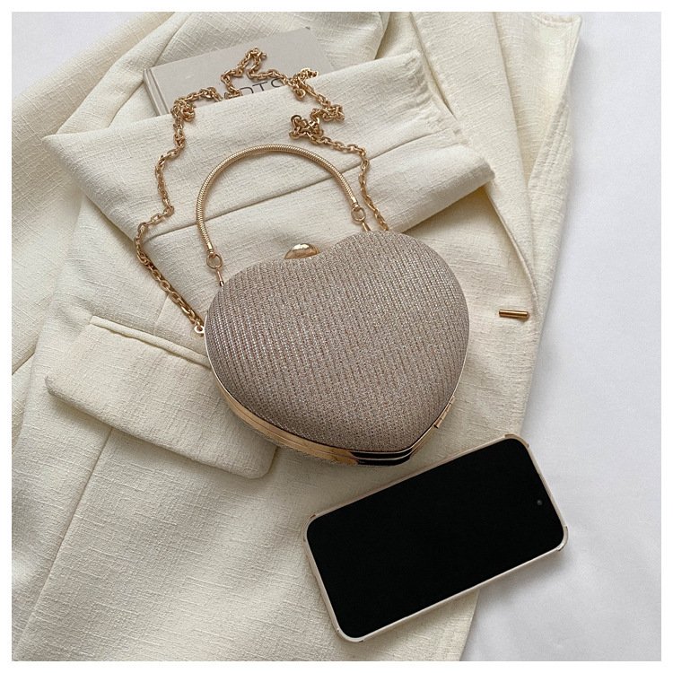 Clutch de Noite Brilhante em Forma de Coração – Mala de Festa com Corrente