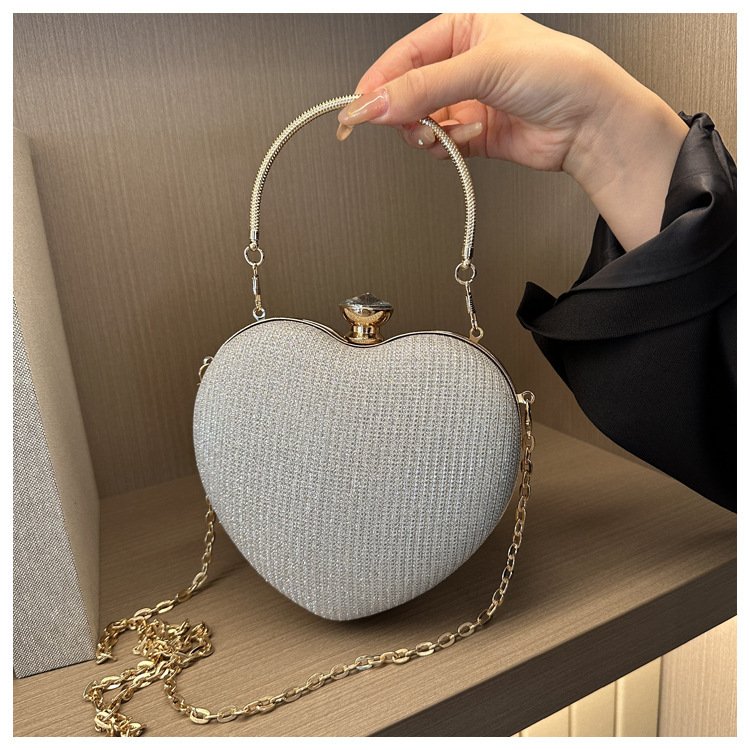 Clutch de Noite Brilhante em Forma de Coração – Mala de Festa com Corrente