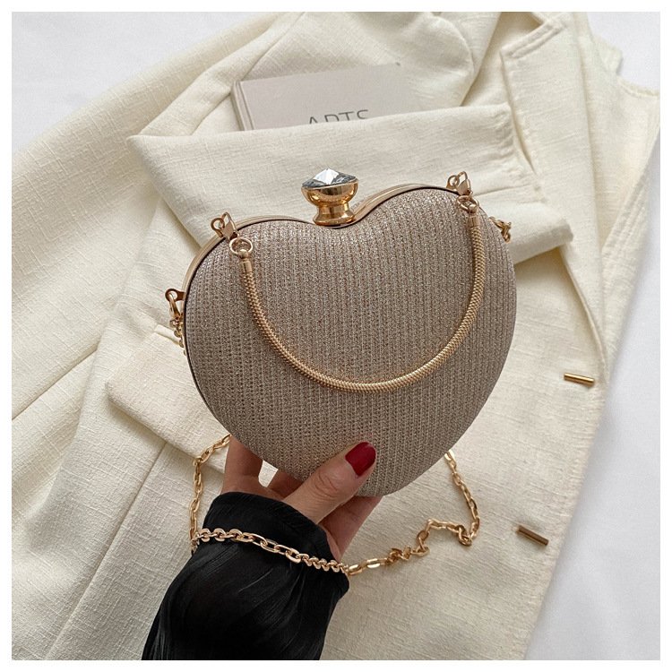 Clutch de Noite Brilhante em Forma de Coração – Mala de Festa com Corrente