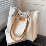 Mala Tote Acolchoada com Corrente – Mala de Ombro Feminina Padrão Losango - Image 2