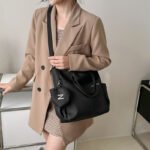 Mala Tiracolo em Lona – Mala de Ombro Feminina Casual - Image 2
